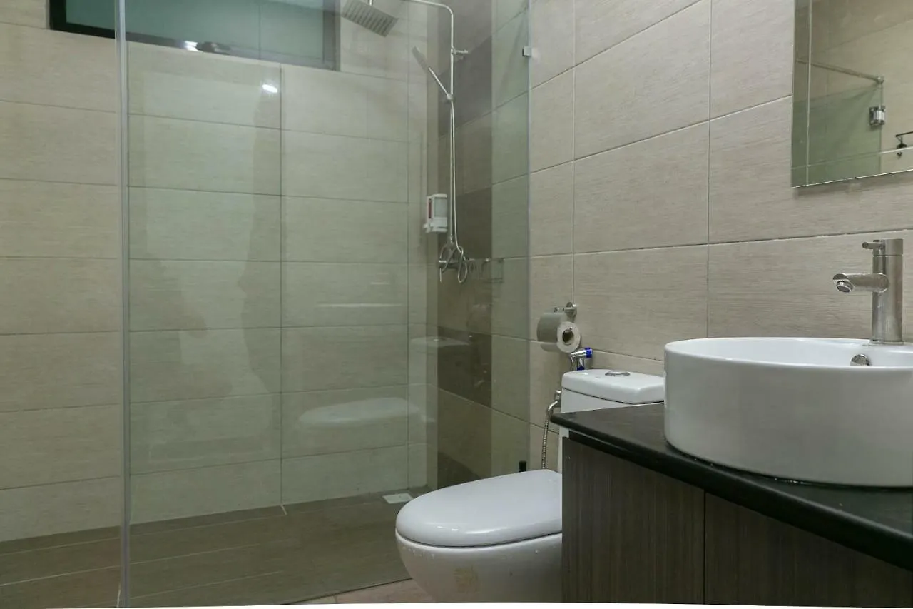 Aparthotel Molek Regency By Jk Home Johor Bahru